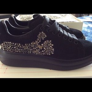 Men’s Alexander McQueen Suede Sneaker Size 11